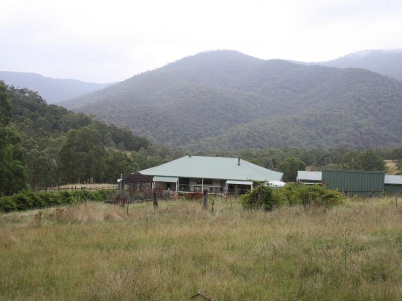 183 Shortcut Road, Dargo VIC 3862