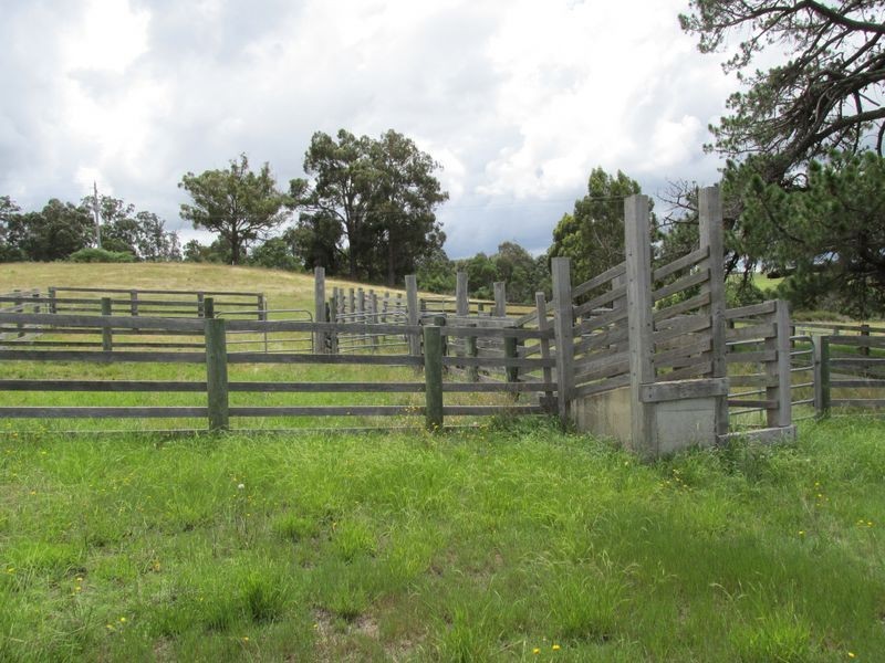 1808 Great Alpine Road, Mossiface VIC 3885