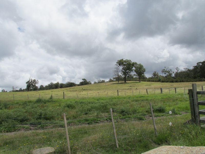 1808 Great Alpine Road, Mossiface VIC 3885