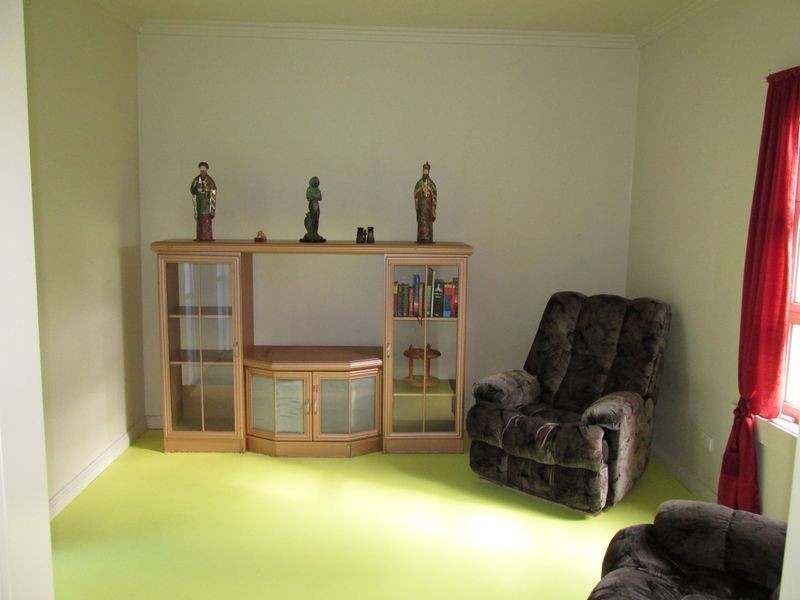 1808 Great Alpine Road, Mossiface VIC 3885