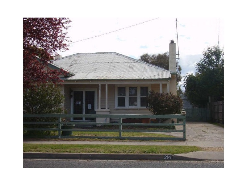 214 Macleod Street, Bairnsdale VIC 3875