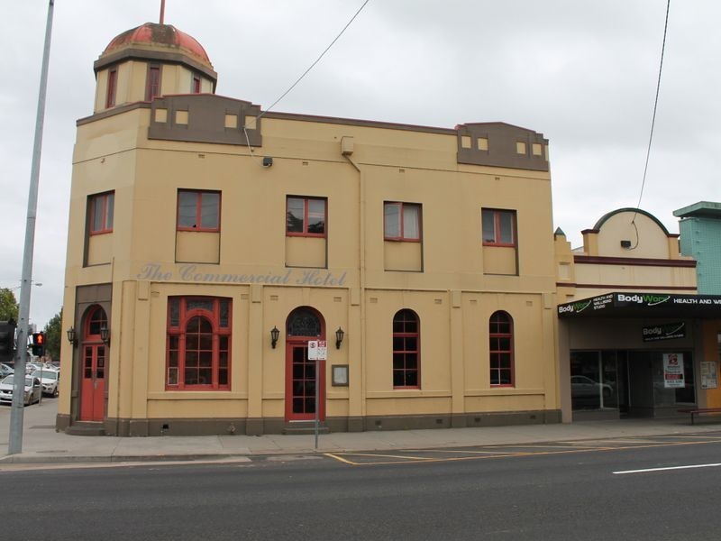 124 Main Street, Bairnsdale VIC 3875