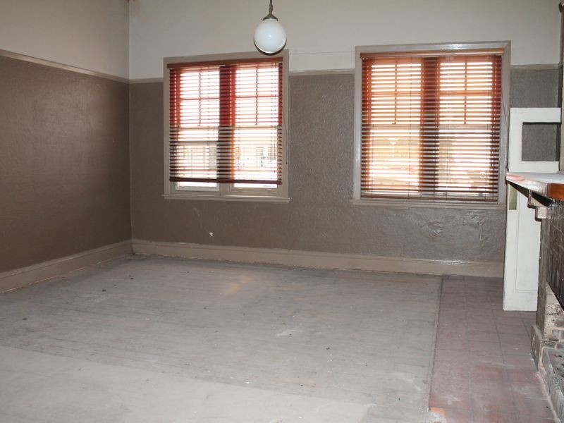 124 Main Street, Bairnsdale VIC 3875