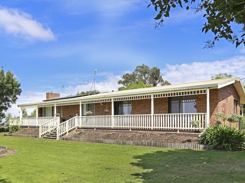 575A Great Alpine Road, Sarsfield VIC 3875