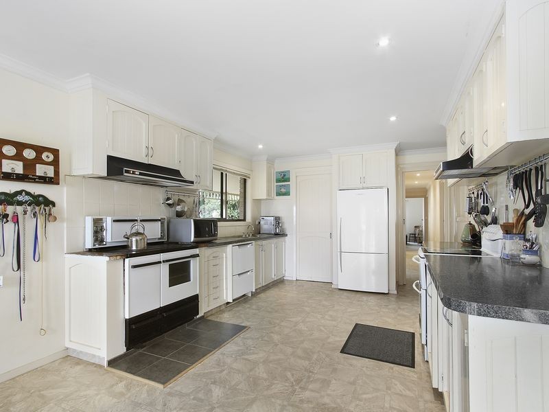575A Great Alpine Road, Sarsfield VIC 3875
