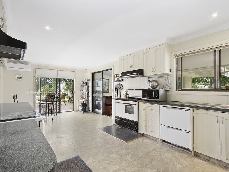 575A Great Alpine Road, Sarsfield VIC 3875