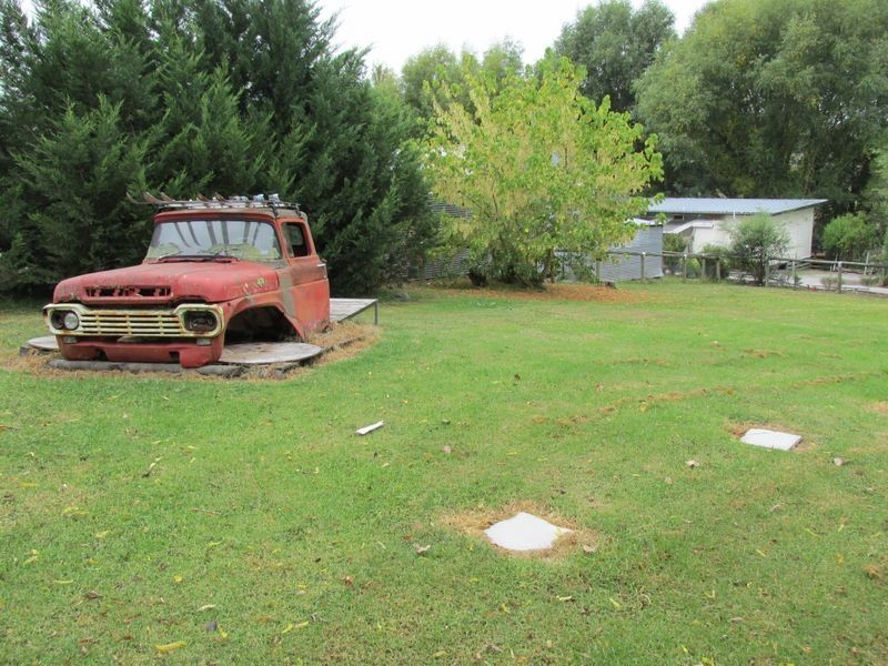48A Main Road, Buchan VIC 3885