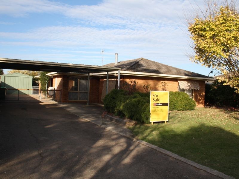 21 Fitzgerald Street, Bairnsdale VIC 3875