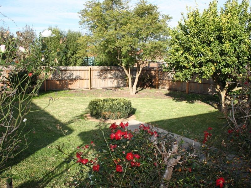 21 Fitzgerald Street, Bairnsdale VIC 3875