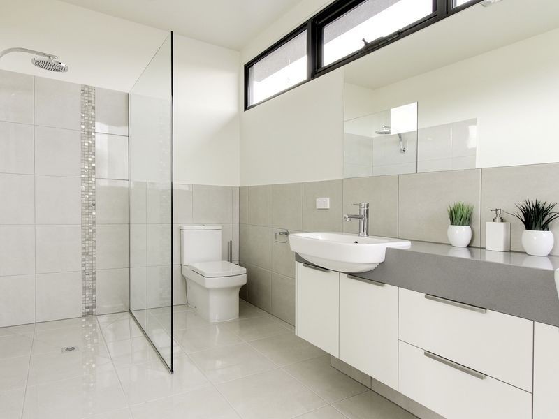 2/50-52 Riverine Street, Bairnsdale VIC 3875