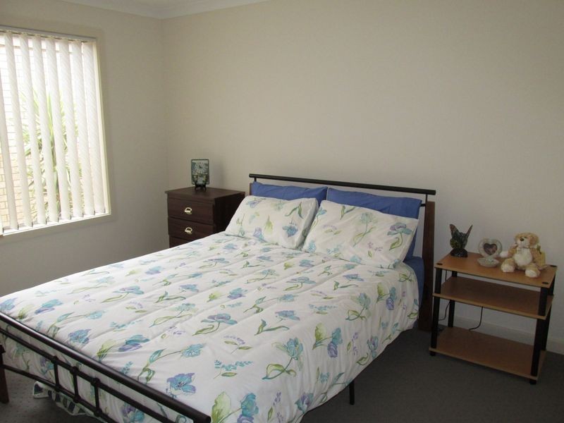 35 Kingsley Drive, Wy Yung VIC 3875