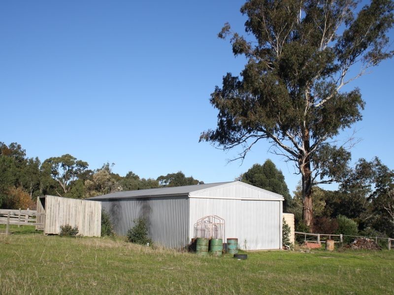 97 Waddells Road, Nicholson VIC 3882