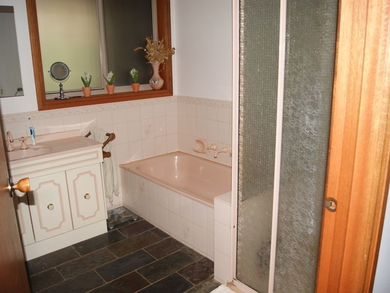 97 Waddells Road, Nicholson VIC 3882