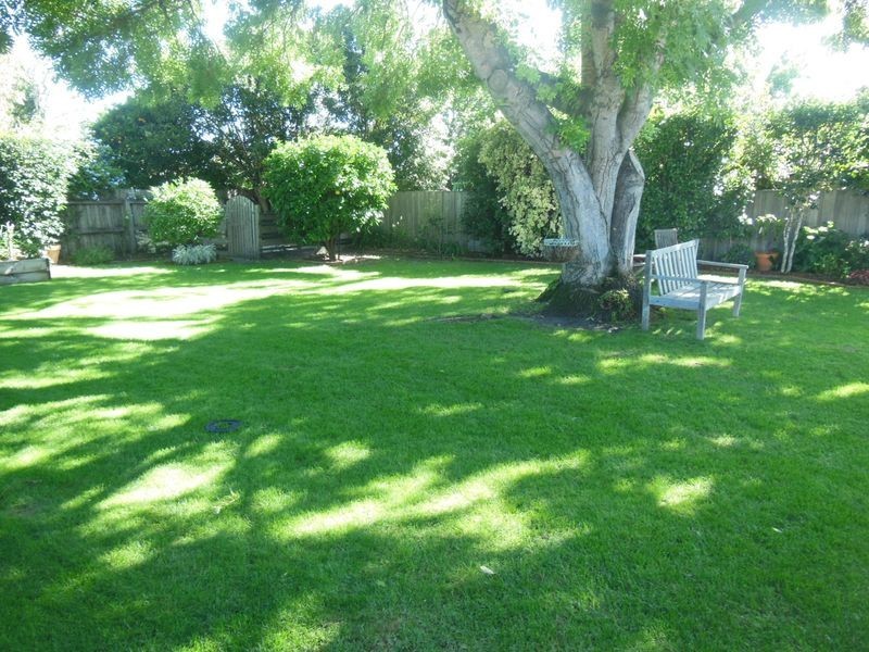 71 Pearson Street, Bairnsdale VIC 3875
