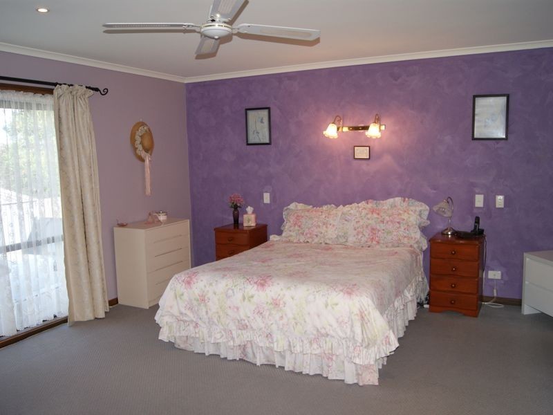 6 Lambournes Road, Bruthen VIC 3885
