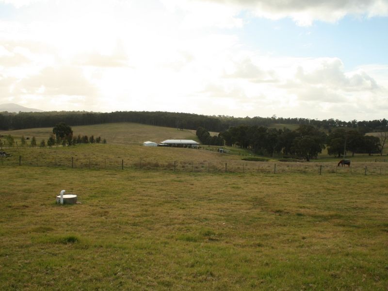 140 Fischers Lane, Bairnsdale VIC 3875