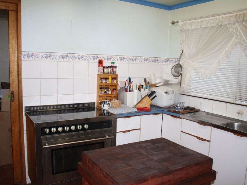 201 Great Alpine Road, Bruthen VIC 3885