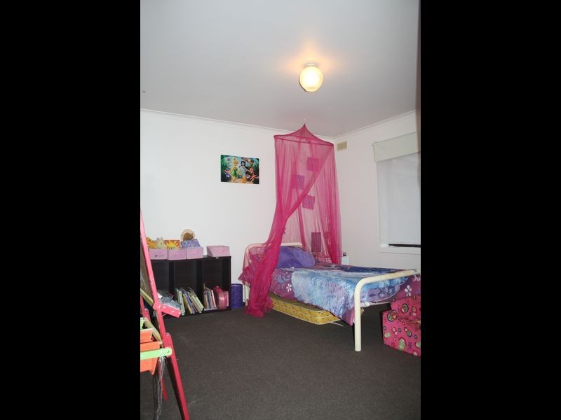 4 Gibbs Place, Bairnsdale VIC 3875