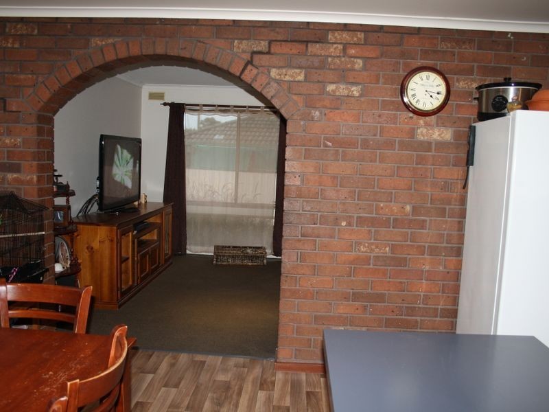 4 Gibbs Place, Bairnsdale VIC 3875