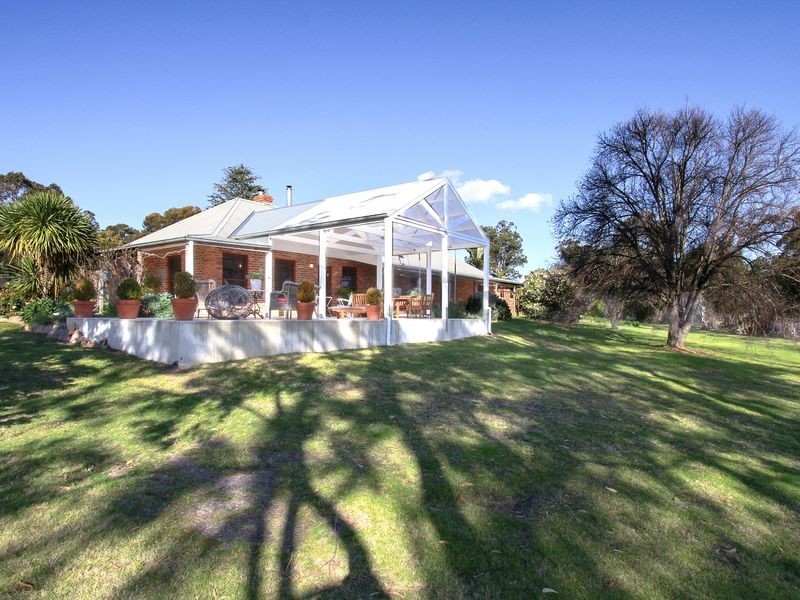 533 Balfours Road, Granite Rock VIC 3875