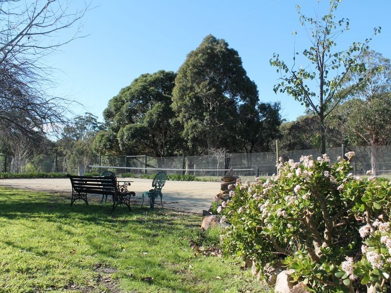 533 Balfours Road, Granite Rock VIC 3875