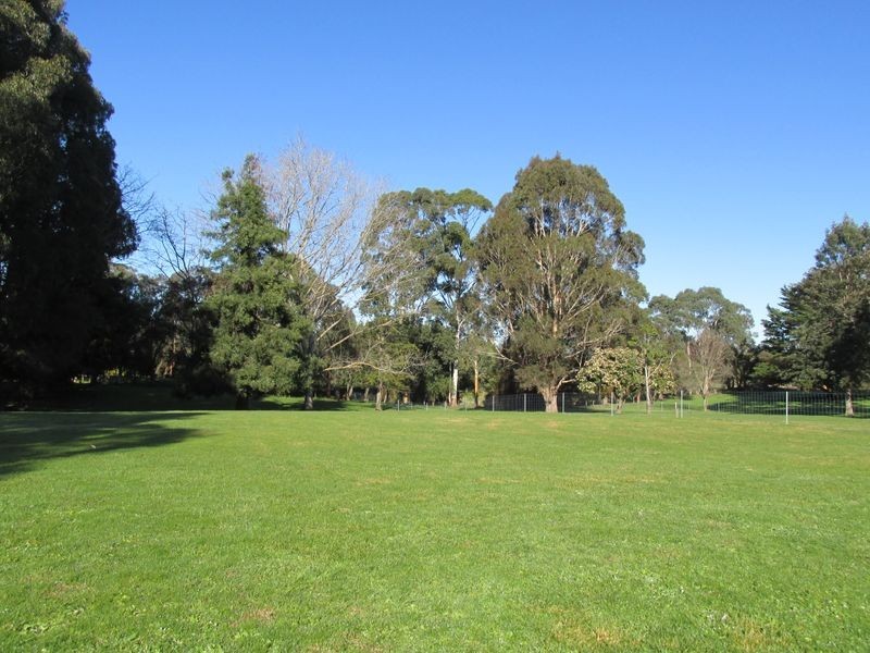 17 McKenzie Street, Lucknow VIC 3875