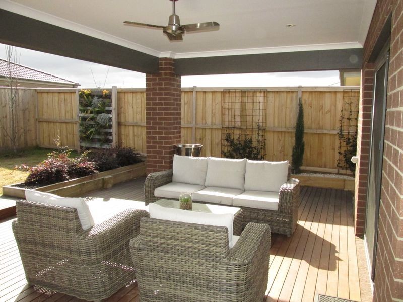 16 Cormorant Close, Bairnsdale VIC 3875
