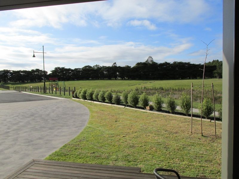 16 Cormorant Close, Bairnsdale VIC 3875
