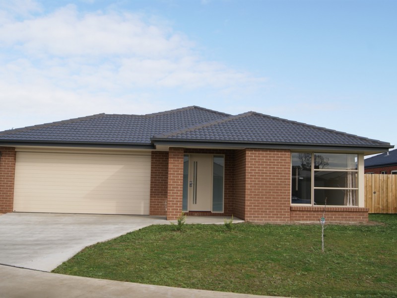 14 Schrader Court, Eastwood VIC 3875