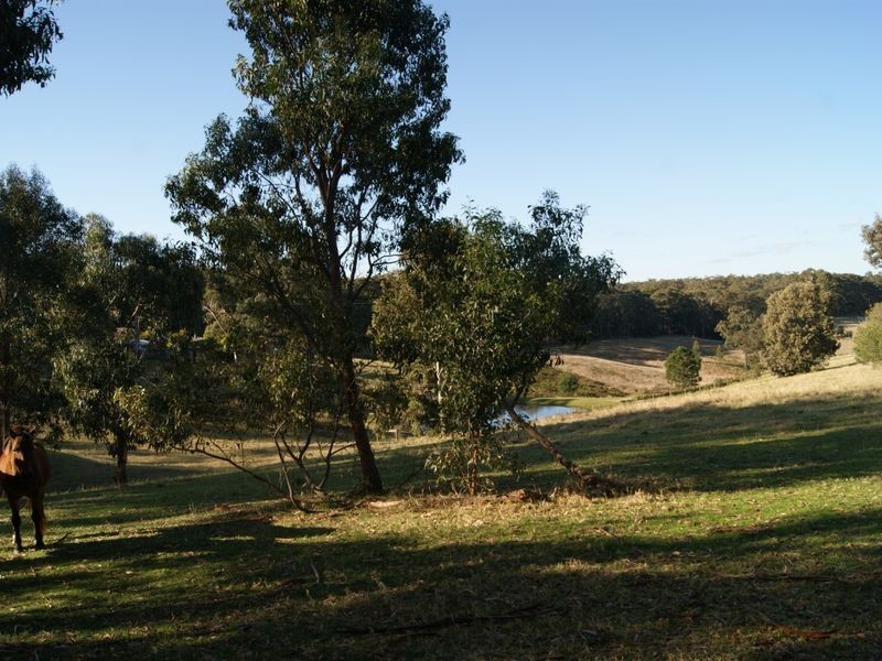 10 Holes Road, Mount Taylor VIC 3875