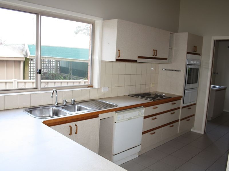 8 Alvin Court, Bairnsdale VIC 3875