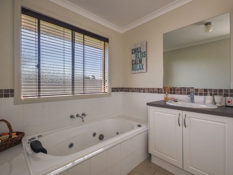 24 Bumberrah Road, Johnsonville VIC 3902