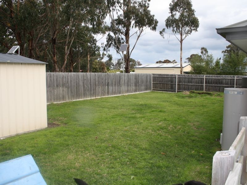 24 Bumberrah Road, Johnsonville VIC 3902