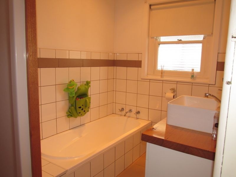 14 Mary Street, Bairnsdale VIC 3875