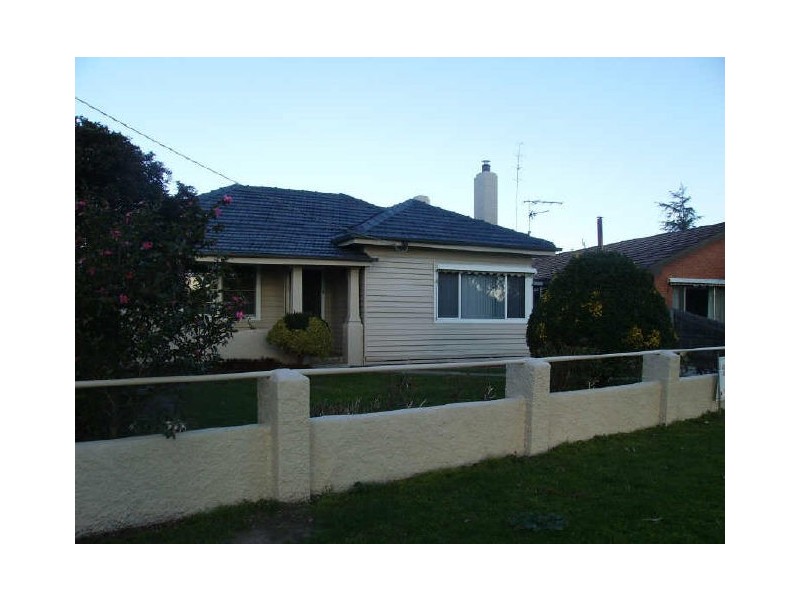 42 Alexander Parade, Bairnsdale VIC 3875