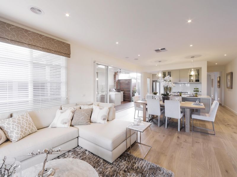 9 Shannon Boulevard, Bairnsdale VIC 3875