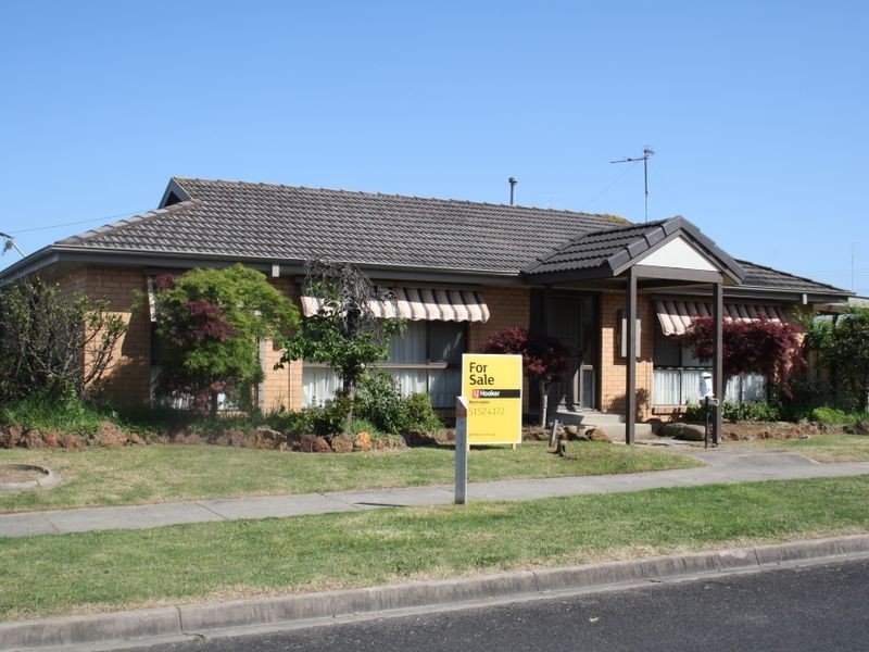 10 Bell Court, Bairnsdale VIC 3875