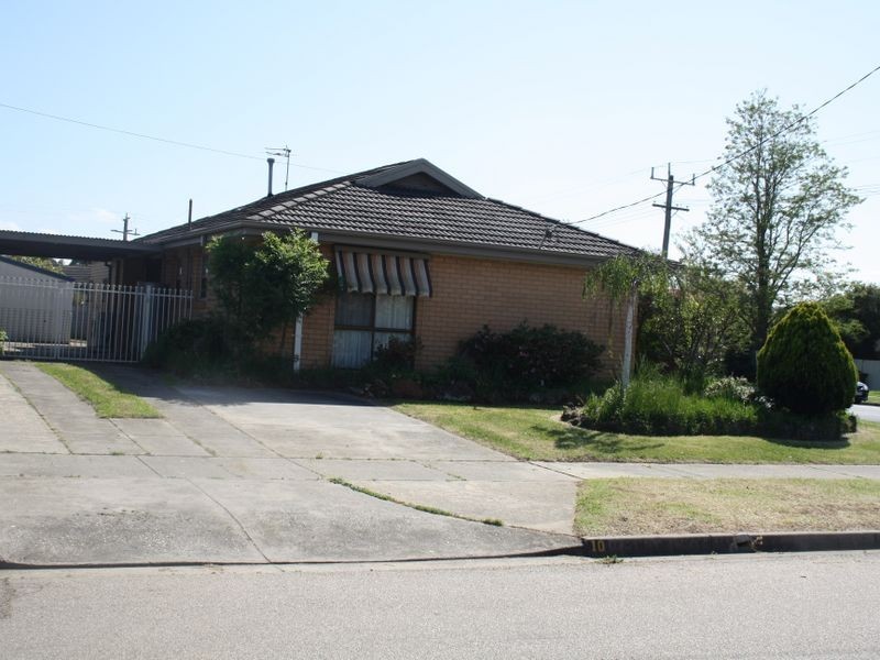 10 Bell Court, Bairnsdale VIC 3875