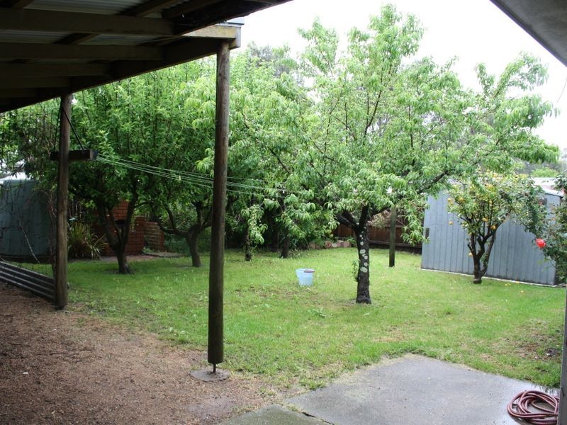 29 Cameron Cresent, Bairnsdale VIC 3875