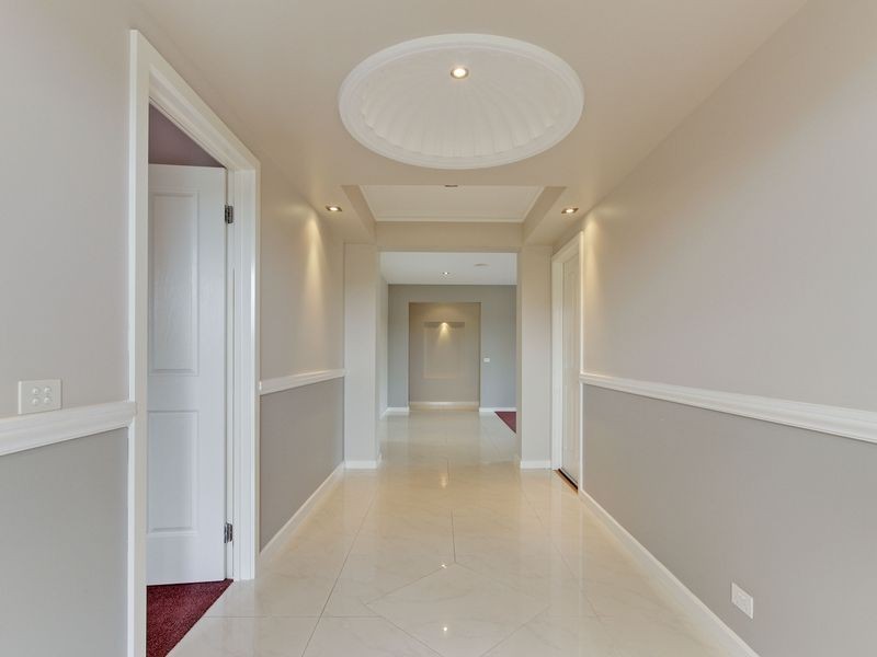 24 Deakin Avenue, Bairnsdale VIC 3875