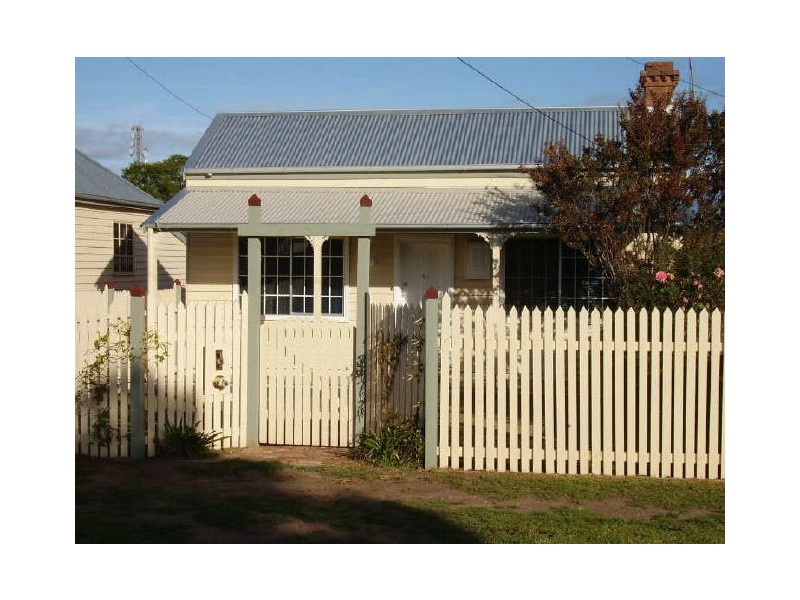 43 Pinnock Street, Bairnsdale VIC 3875