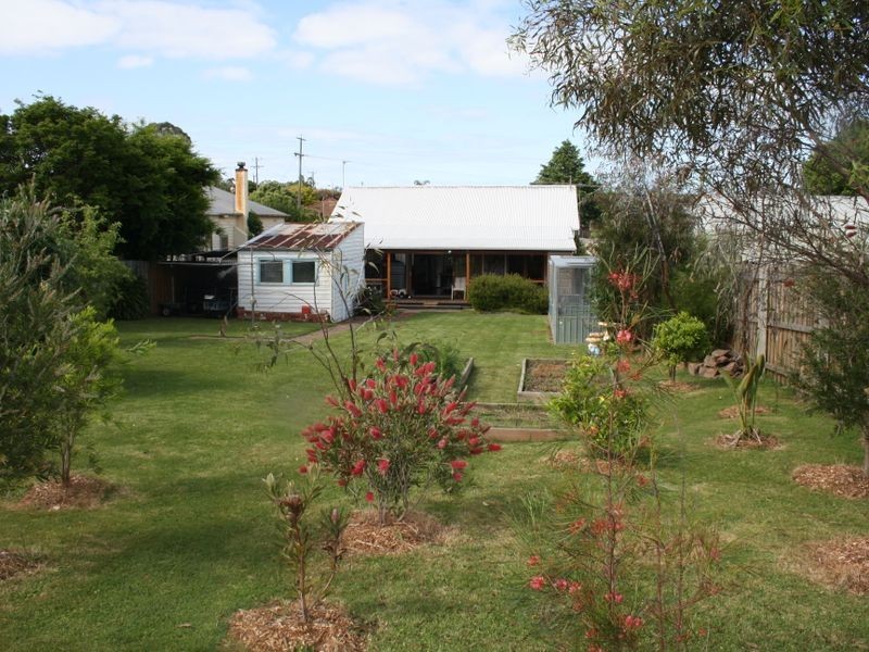 13 Short Street, Bairnsdale VIC 3875