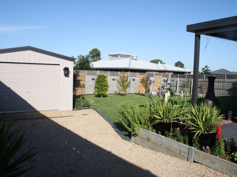 102 Flinns Road, Bairnsdale VIC 3875