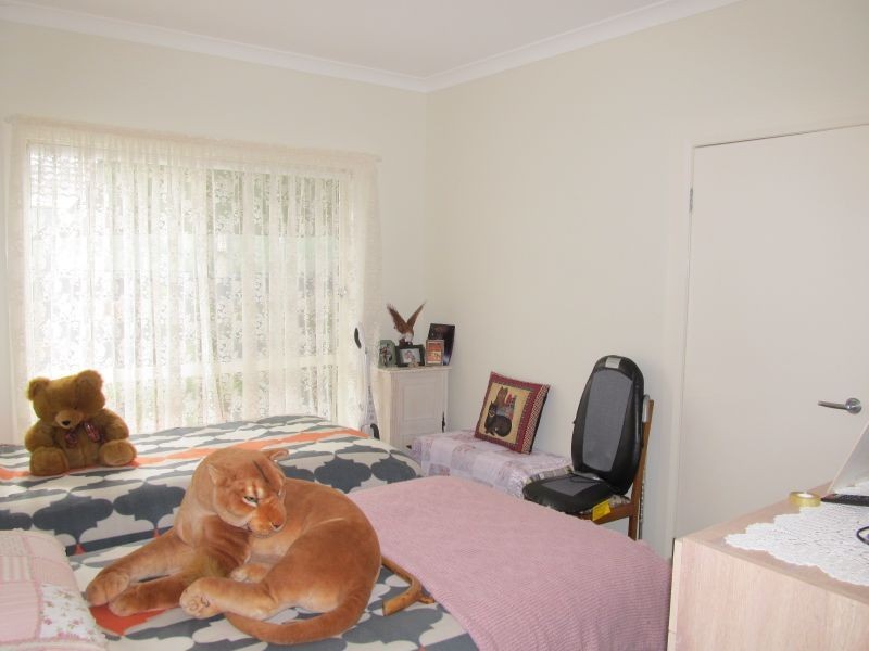 1/12B Balmoral Crescent, Bairnsdale VIC 3875