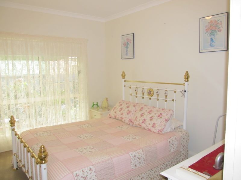 1/12B Balmoral Crescent, Bairnsdale VIC 3875