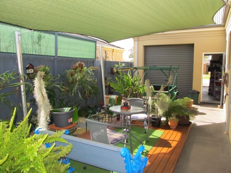 1/12B Balmoral Crescent, Bairnsdale VIC 3875