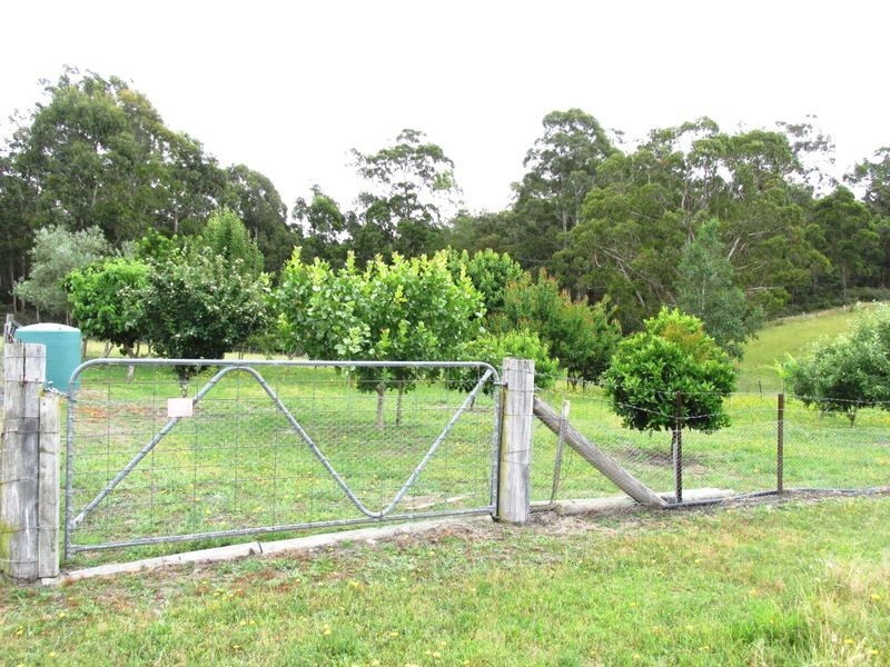 127 Bethross Drive, Tambo Upper VIC 3885