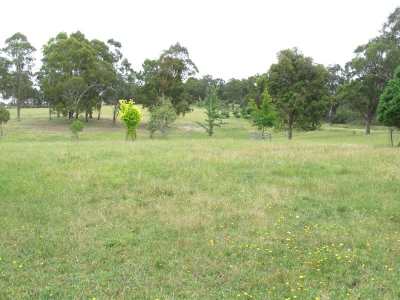 127 Bethross Drive, Tambo Upper VIC 3885