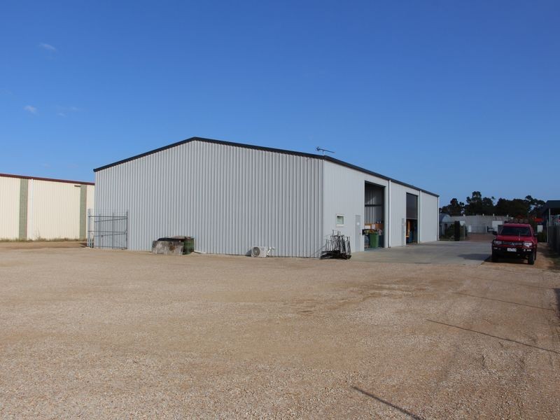 15 Radford Place, Bairnsdale VIC 3875