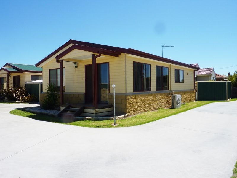 1/150 Princes Highway, Lucknow VIC 3875